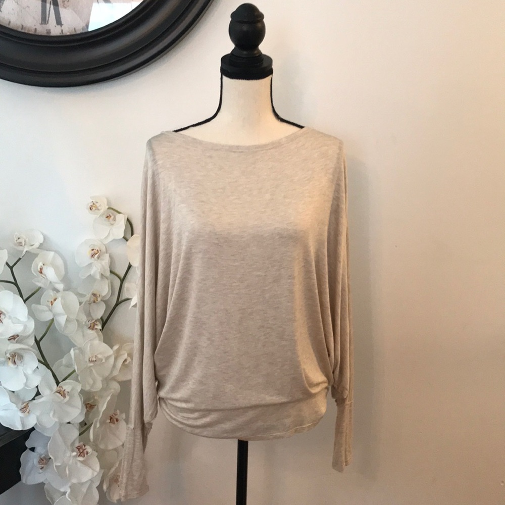 ‼️CLEARANCE‼️ Tunic Top - Picture 2 of 8